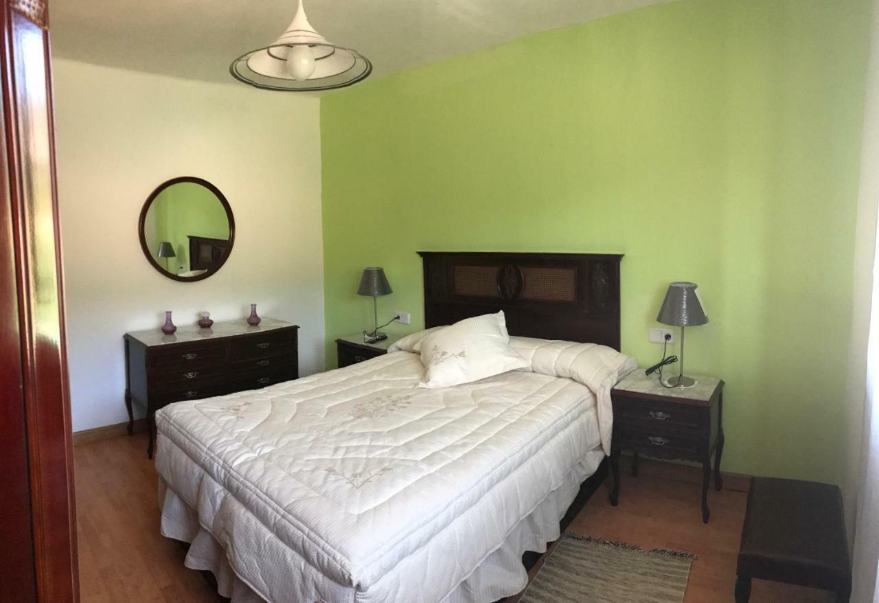 Casa De Pueblo Con Merendero Alquilable Opcionalmente Casarejos Ngoại thất bức ảnh
