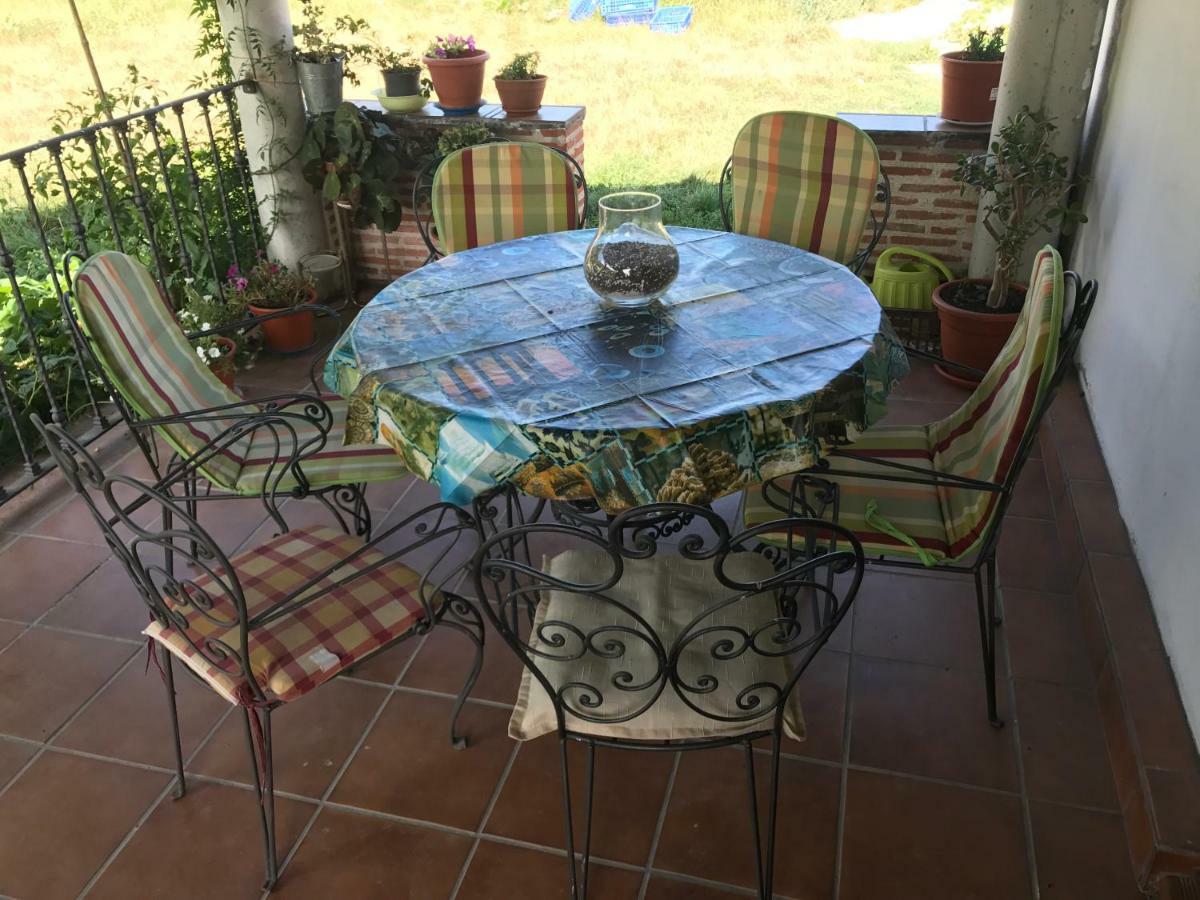 Casa De Pueblo Con Merendero Alquilable Opcionalmente Casarejos Ngoại thất bức ảnh